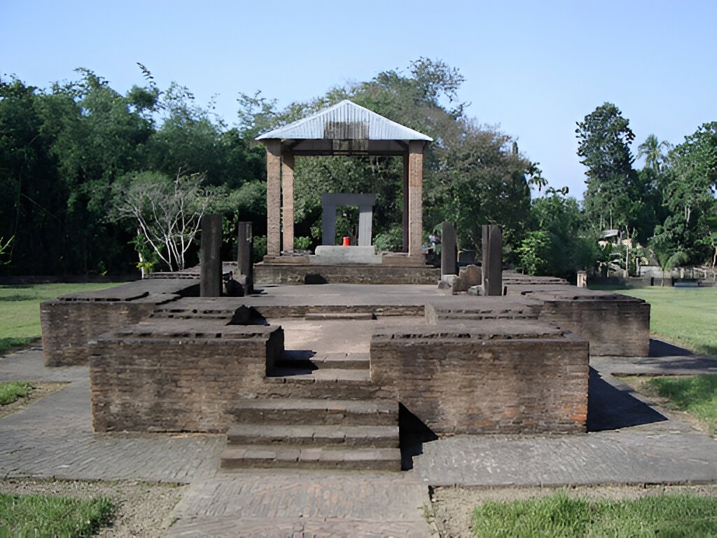 Dah Parvatiya Temple (Assam)